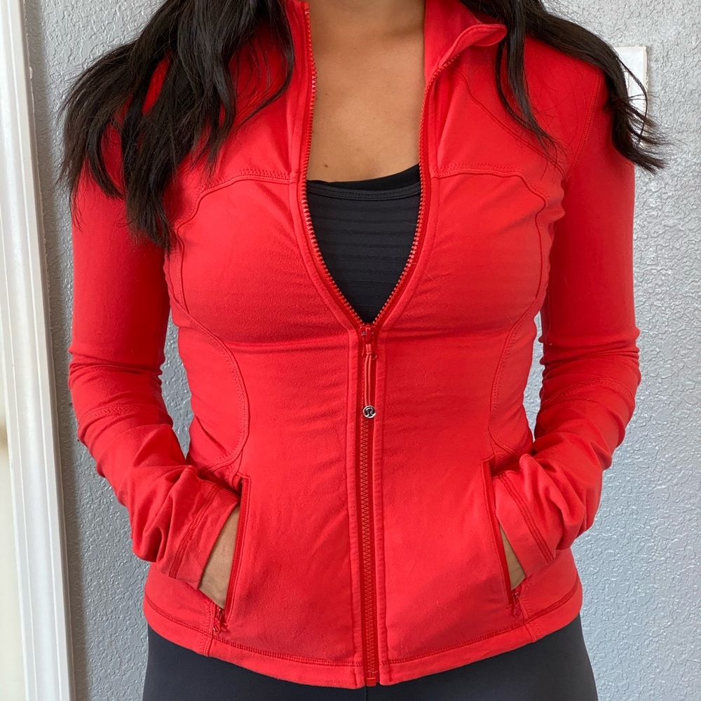 Lululemon zip up! Size 4